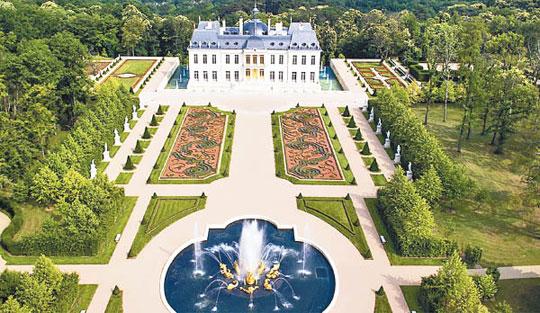 法国出售全球最贵豪宅 喷水池都是金子做的
