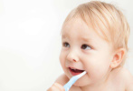 10种坏习惯　影响宝宝牙齿健康